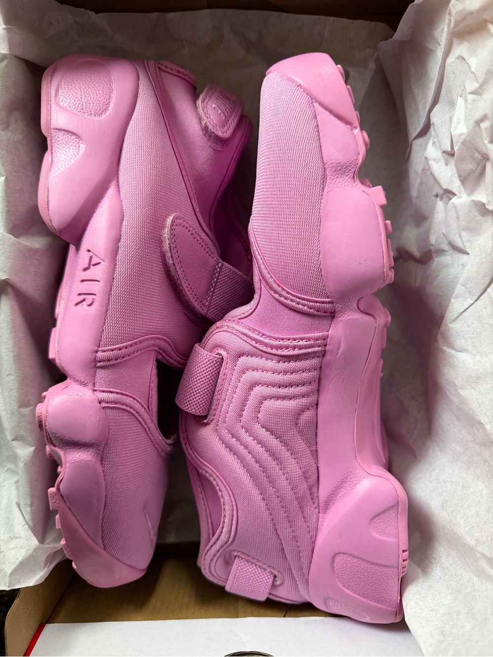 Nike Air Rift - Picture 2 of 5